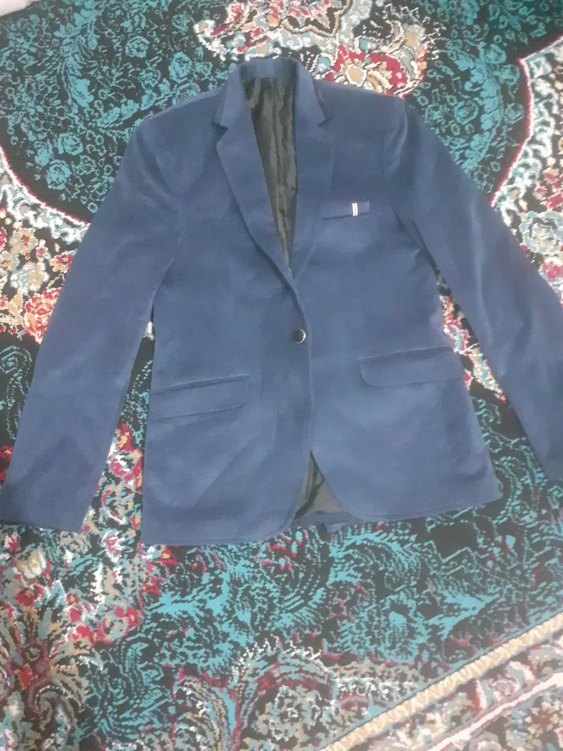 تک کت|لباس|گنبد کاووس, |دیوار