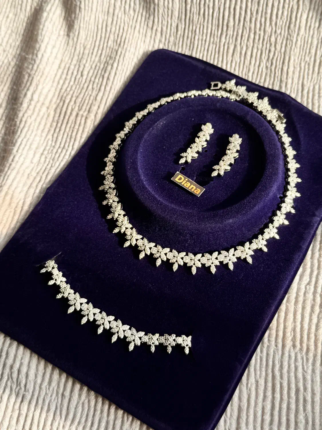 سرویس جواهری مناسب عروس طرح ترنم دقیقا کپ جواهر|بدلیجات|مشهد, احمدآباد|دیوار