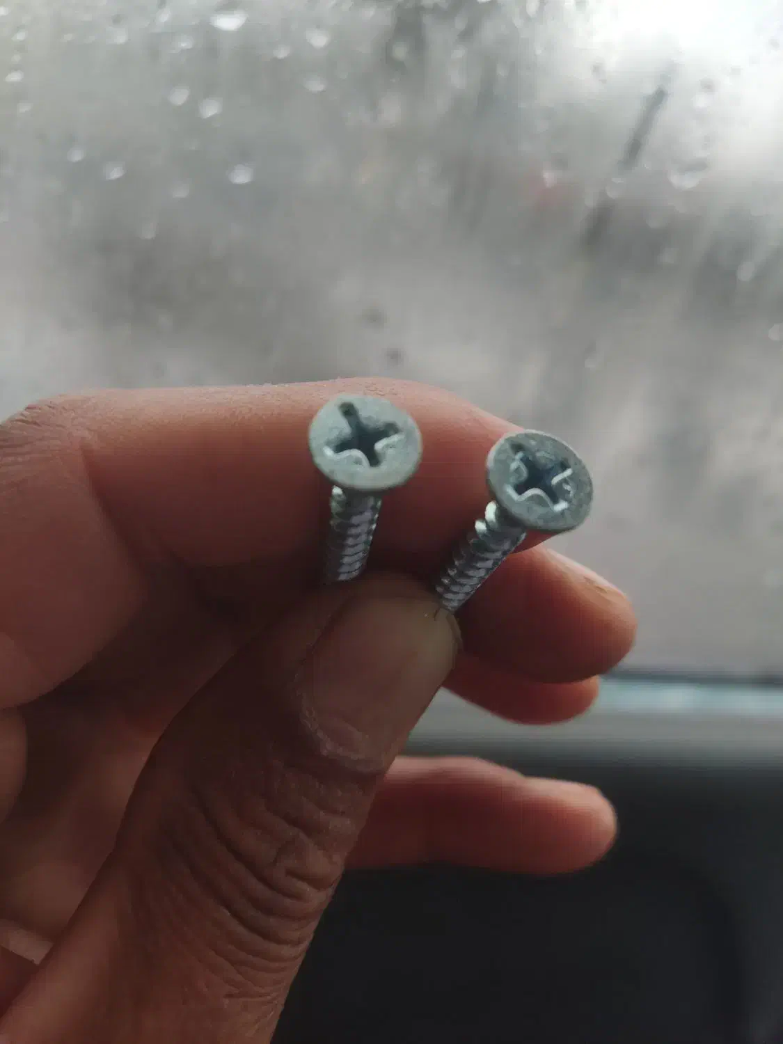 خدمات کار در ارتفاع بدون نیاز به داربست|خدمات پیشه و مهارت|صدرا-فارس, فاز ۱|دیوار