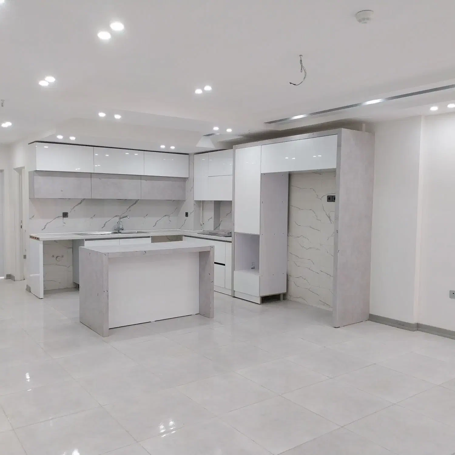 فروش واحد ۹۵ متری کلید اول|فروش آپارتمان|اهواز, گلستان|دیوار