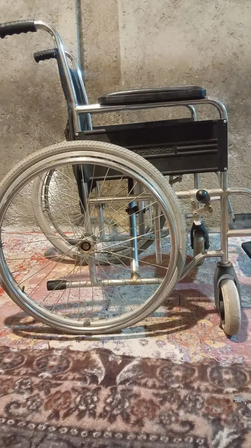 ویلچر کشویی در حد نو|آرایشی، بهداشتی، درمانی|ارومیه, |دیوار