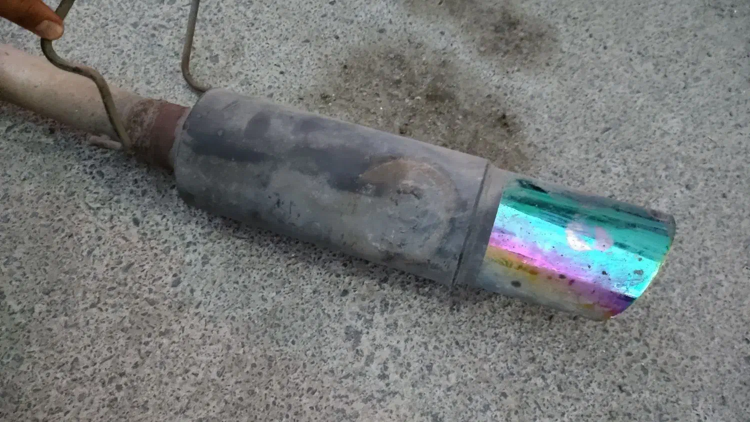 منبع اگزوز هاوارد|قطعات یدکی و لوازم جانبی|رباط‌کریم, رباط‌کریم|دیوار