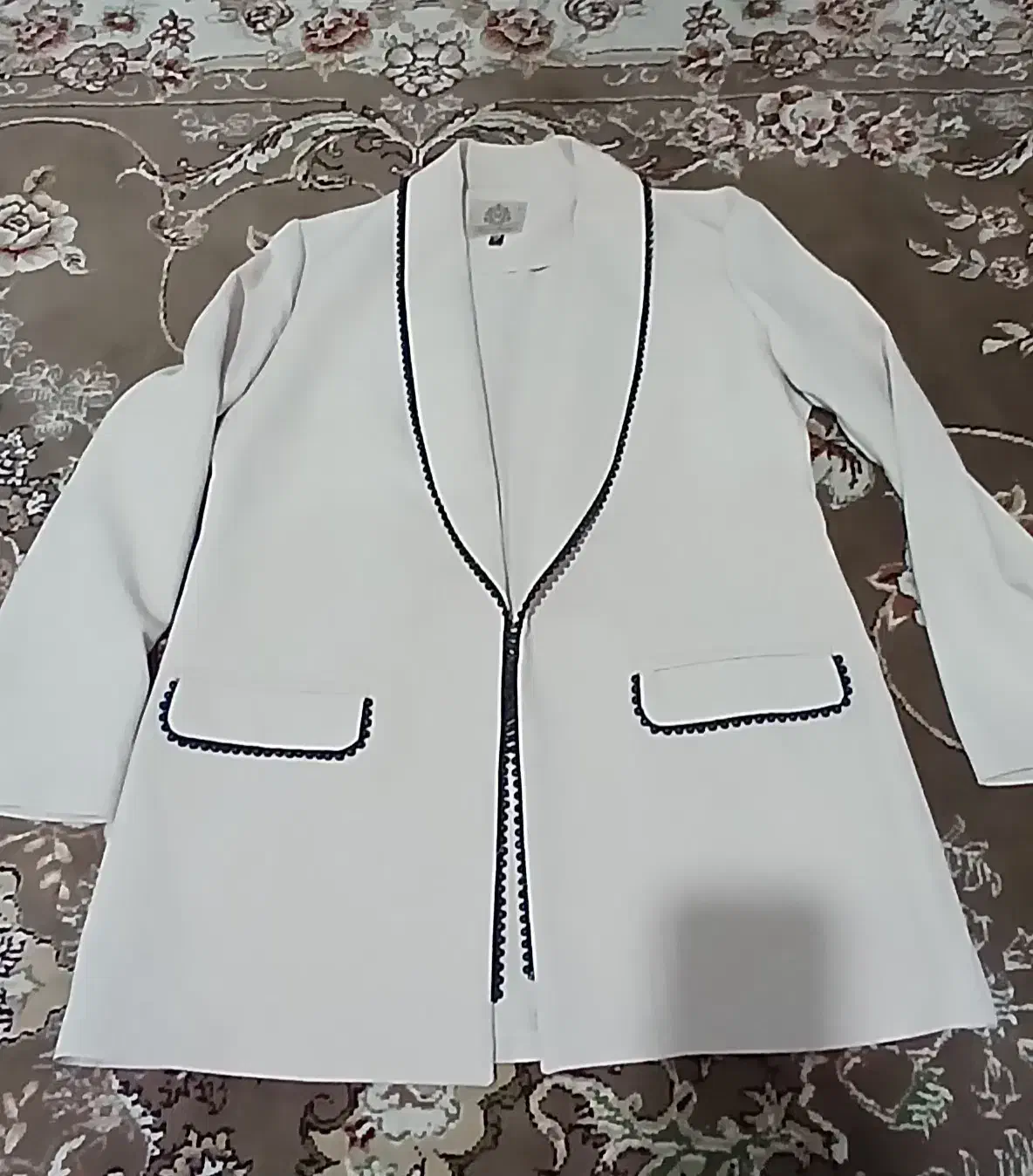 کت اصل مازراتی سایز۴۴۴۶|لباس|پاکدشت, پارچین|دیوار