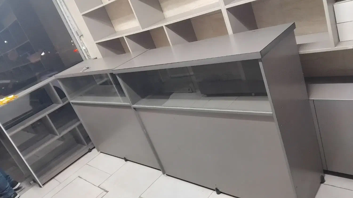 قفسه مغازه در حد نو|فروشگاه و مغازه|رشت, رودبارتان|دیوار