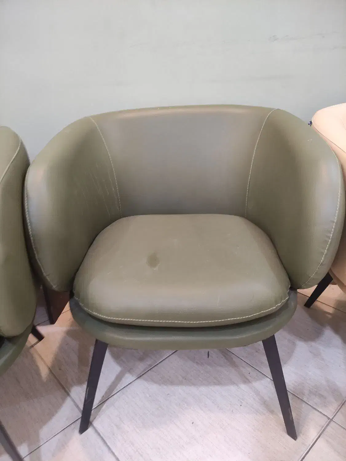 مبل راحتی ۶ نفره|مبلمان خانگی و میز عسلی|قم, زنبیل آباد|دیوار