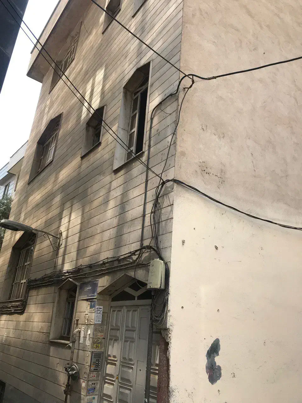 میدان بهارستان ۹۰متر زمین ۴طبقه ۴ سند‌مجزا|فروش زمین و ملک کلنگی|تهران, ایران|دیوار