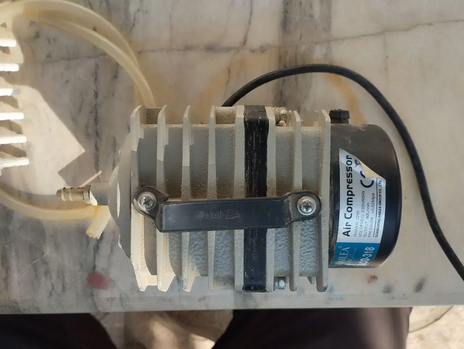 پمپ غلیظ کش و پمپ آگواریوم و سمباده رومیزی|فروشگاه و مغازه|فولادشهر, B5|دیوار