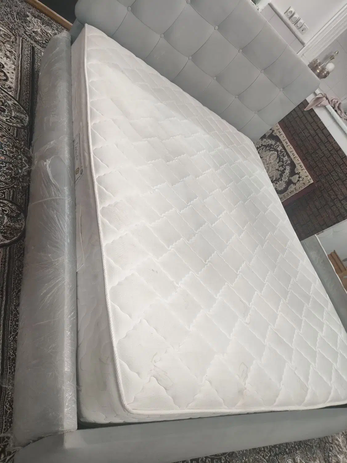 تخت خواب دو نفره|تخت و سرویس خواب|قم, زاد|دیوار