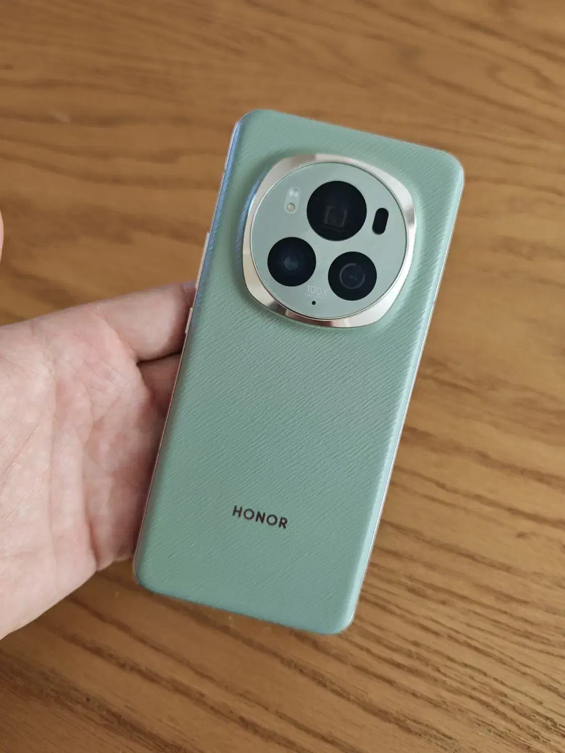 Honor magic 6 pro 512Gig Ram 16 آنر مجیک ۶ پرو|موبایل|مرند, |دیوار