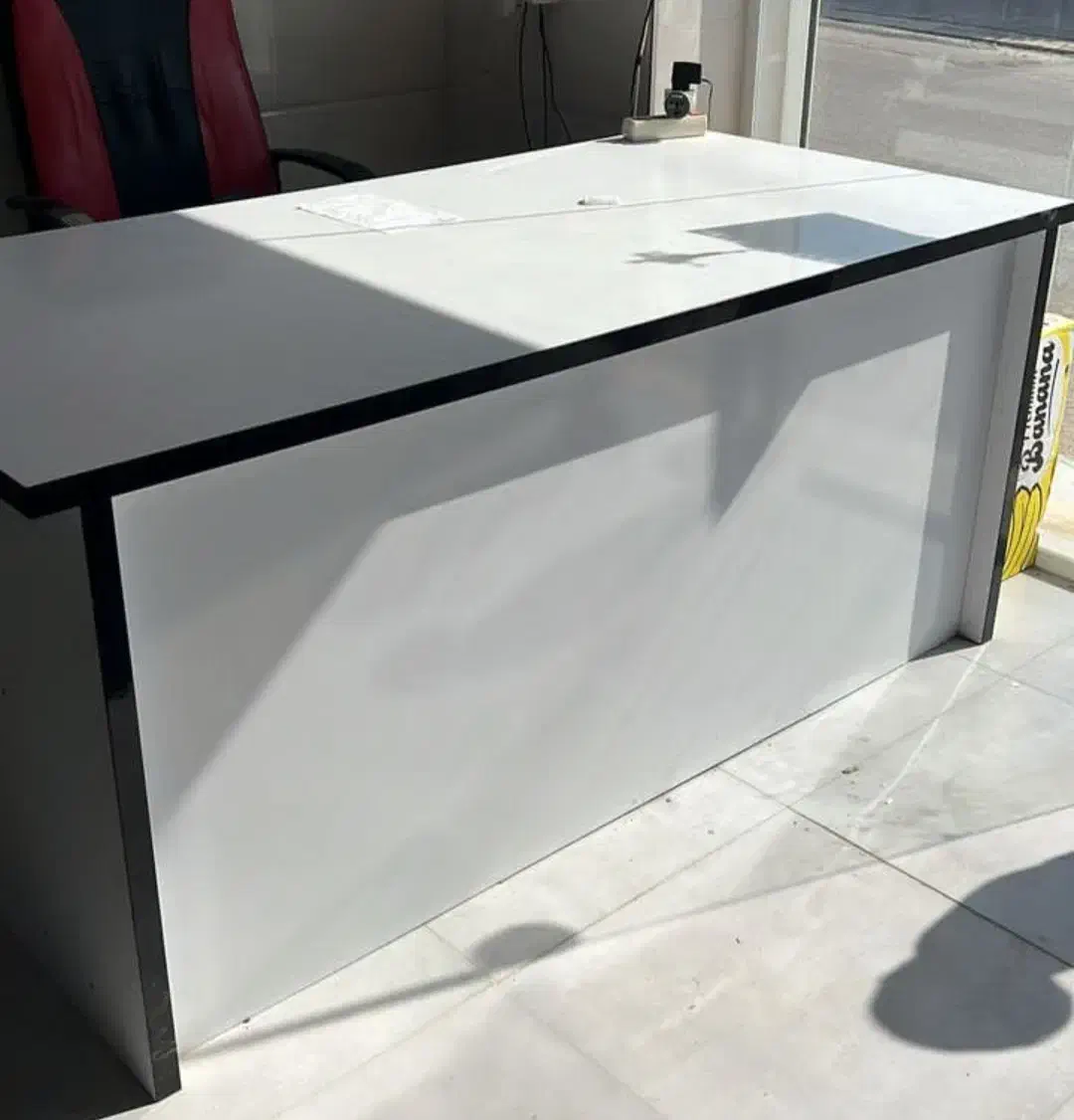 میز امدی اف|میز تحریر و کامپیوتر|قشم, |دیوار