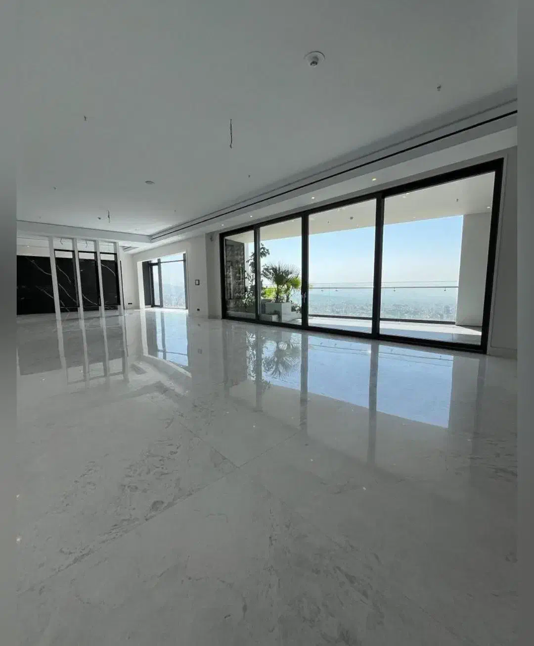 اجاره ۳۲۰ متر فرمانیه/عمارتی مجلل/هتلینگ ۵ ستاره