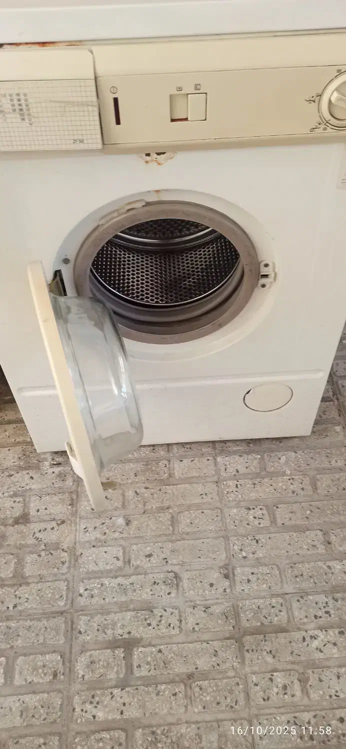 ماشین لباسشویی اتوماتیک|ماشین لباسشویی و خشک‌کن لباس|قزوین, |دیوار