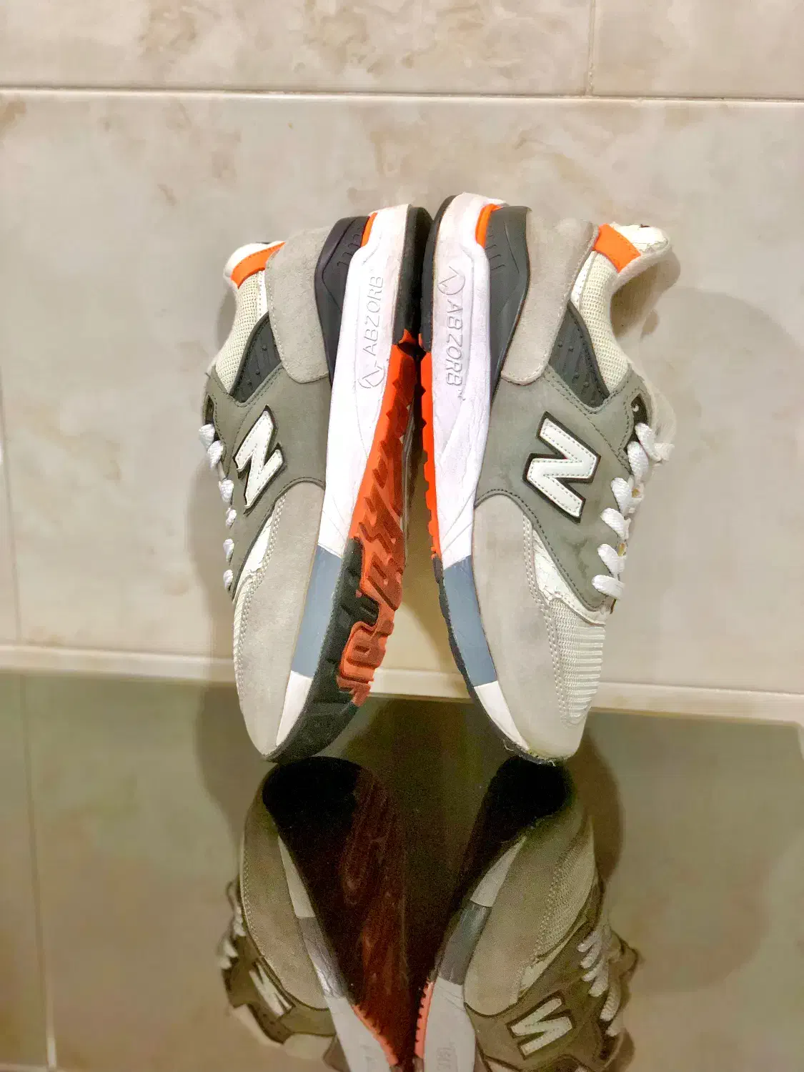 کتونی خارجی اورجینال|کیف، کفش، کمربند|قدس, شهر‌قدس|دیوار