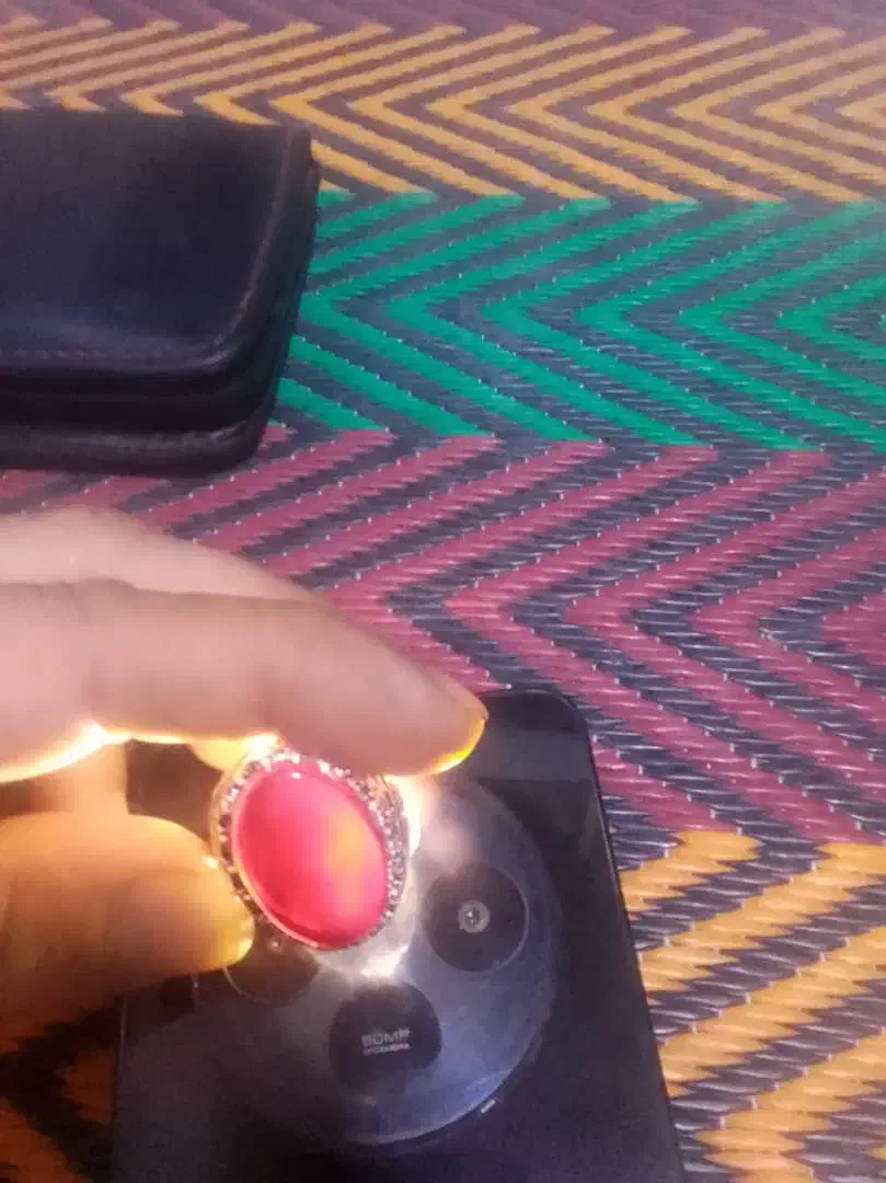 سرخ ومشکی|کلکسیون اشیاء عتیقه|بندرعباس, |دیوار