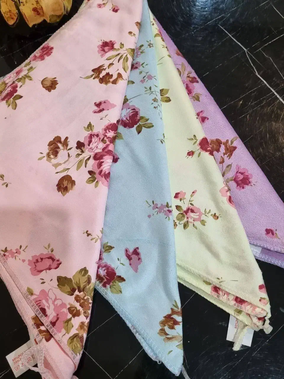 حوله و دستمال آشپزخونه|سفره، حوله، دستمال آشپزخانه|کنگاور, |دیوار