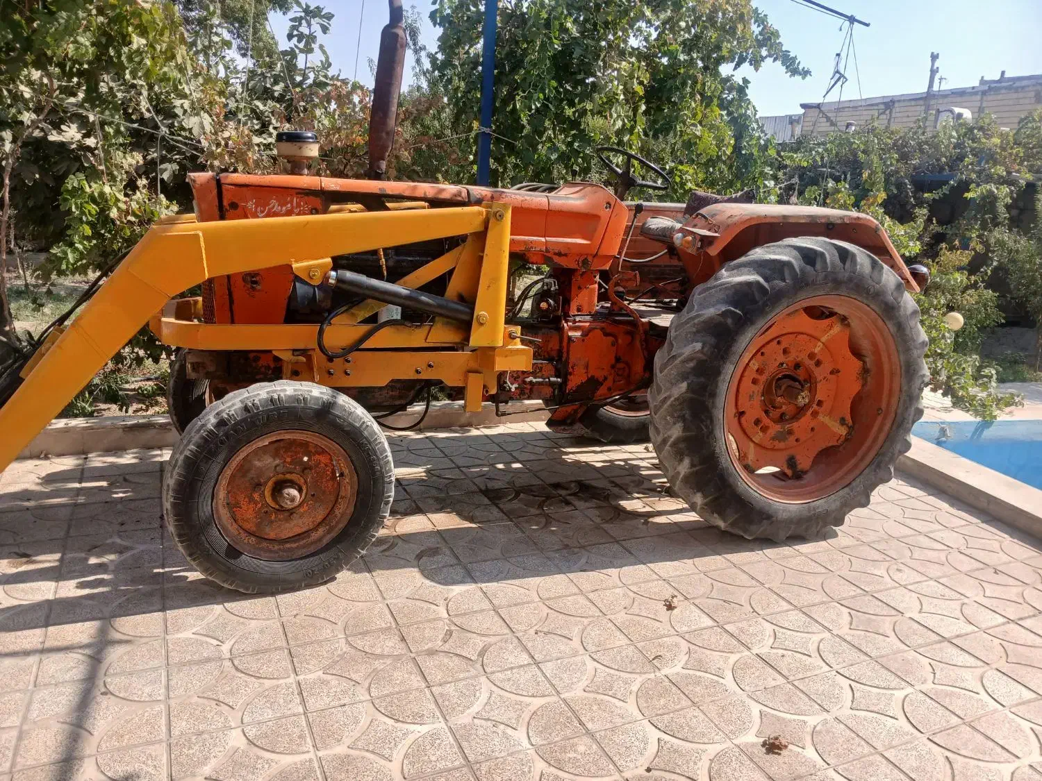 تراکتور رومانی مدل ۶۱|خودرو سنگین|ماهدشت, |دیوار