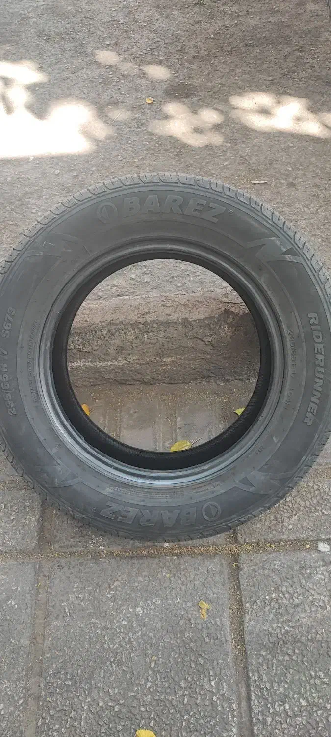 لاستیک بارز 235/65/17|قطعات یدکی و لوازم جانبی|شیراز, آزادی|دیوار