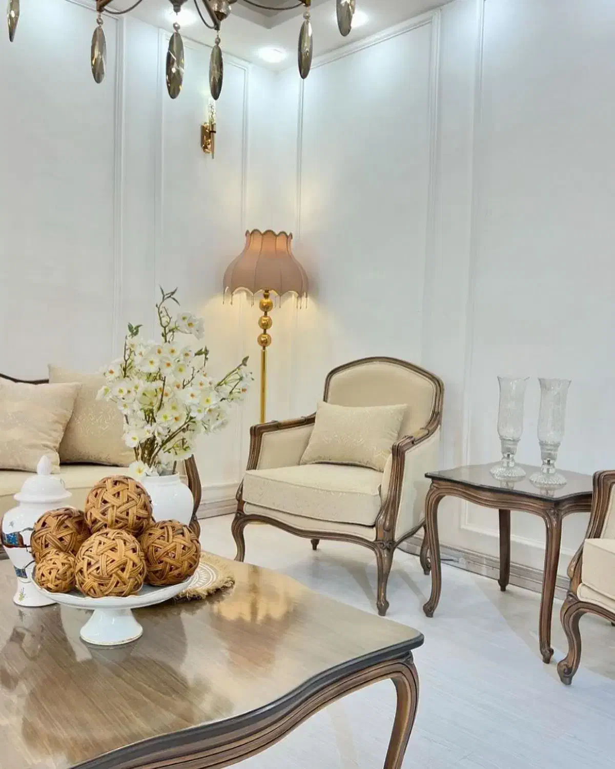 مبل کویین فرانسوی کد۴۴|مبلمان خانگی و میز عسلی|رشت, استادسرا|دیوار