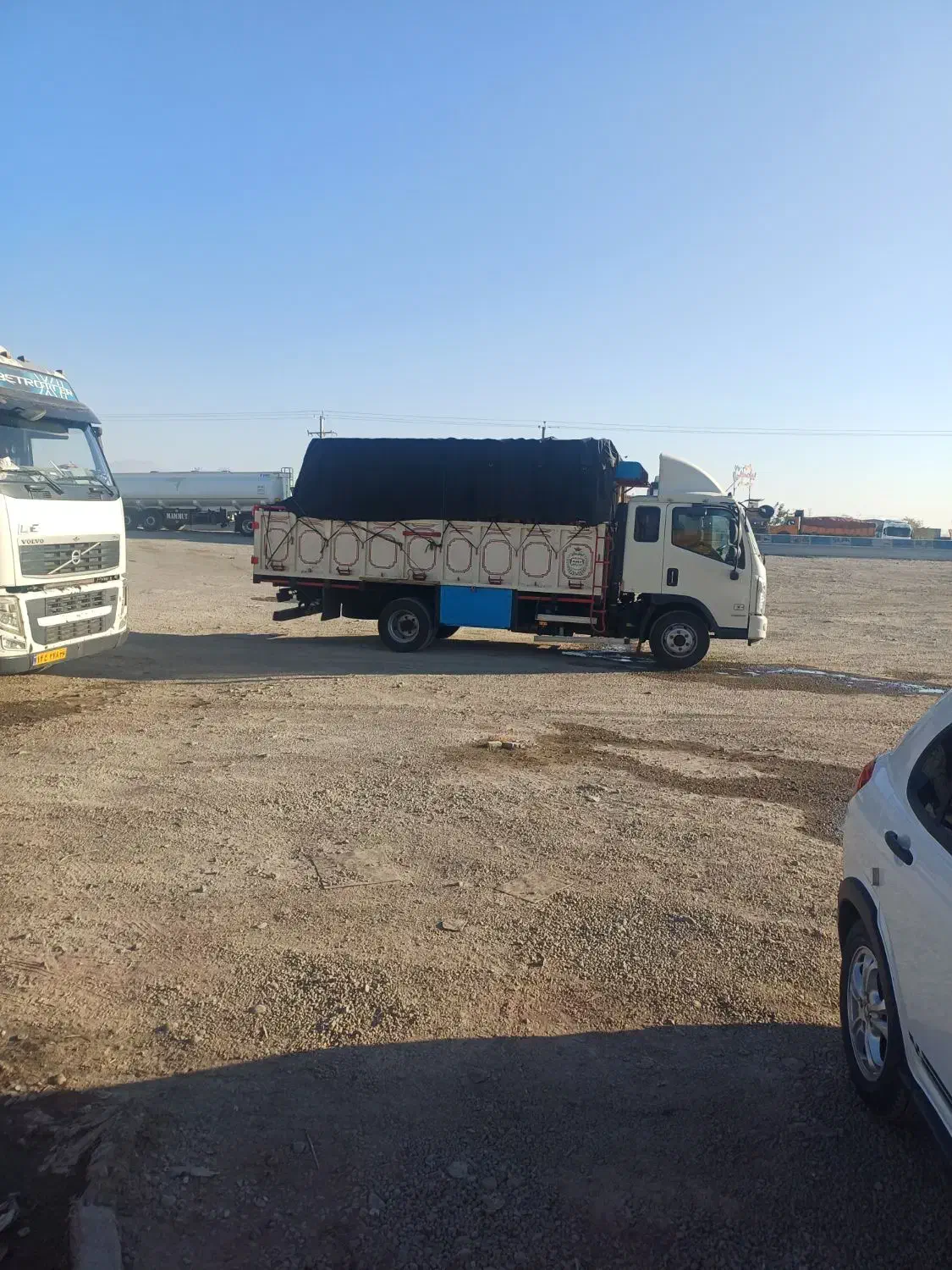 فورس ۶تن خوابدار ۳تیکه پلمپ|خودرو سنگین|حاجی آباد, |دیوار