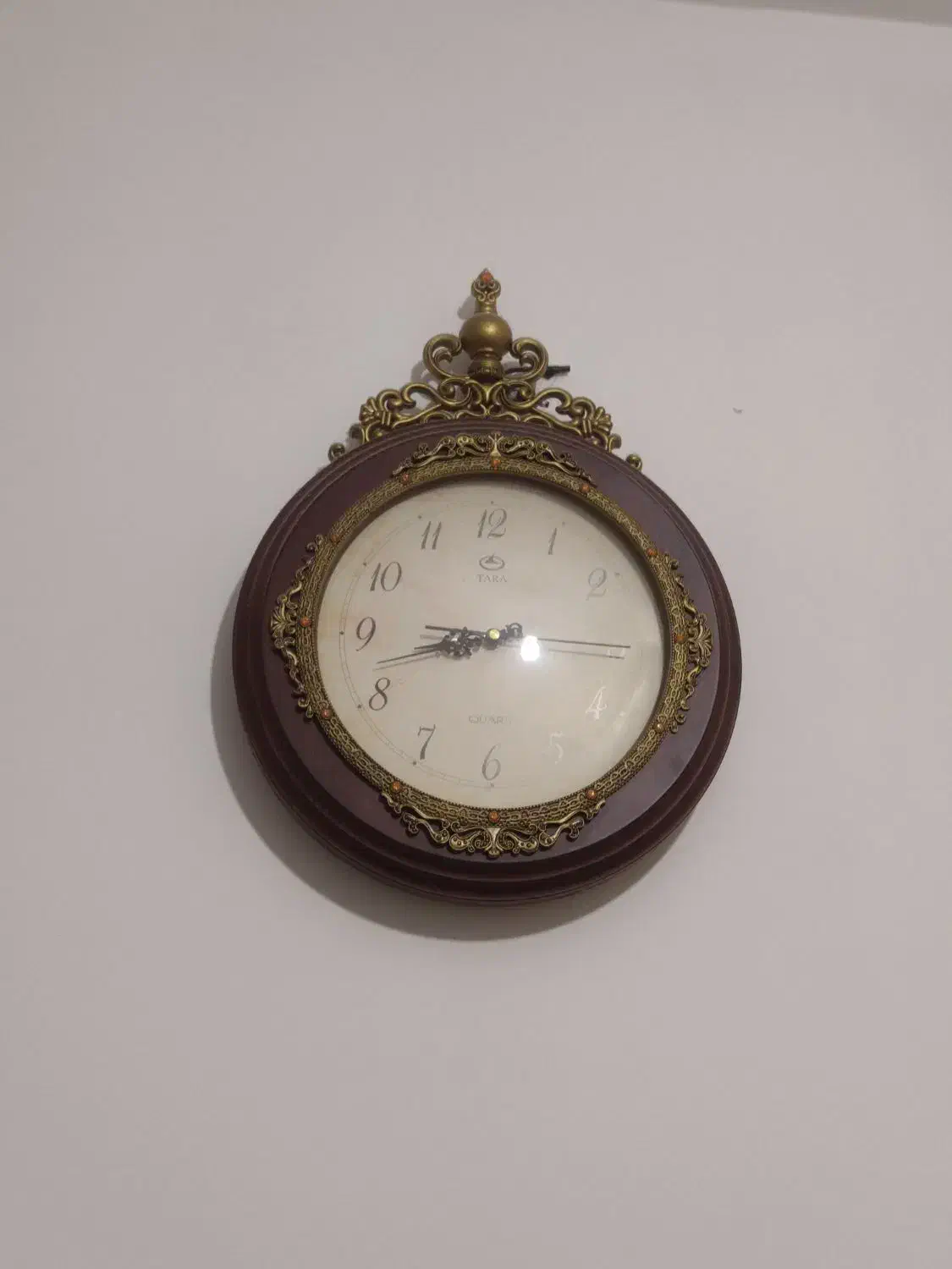 ساعت دیواری قدیمی در حد نو|ساعت دیواری و تزئینی|اردبیل, |دیوار