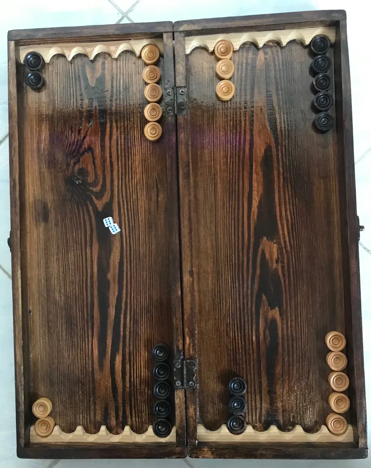 تخته نرد دستساز و یک عدد ساعت مناسب خانوم و اقا|اسباب‌‌بازی|رشت, فلسطین|دیوار