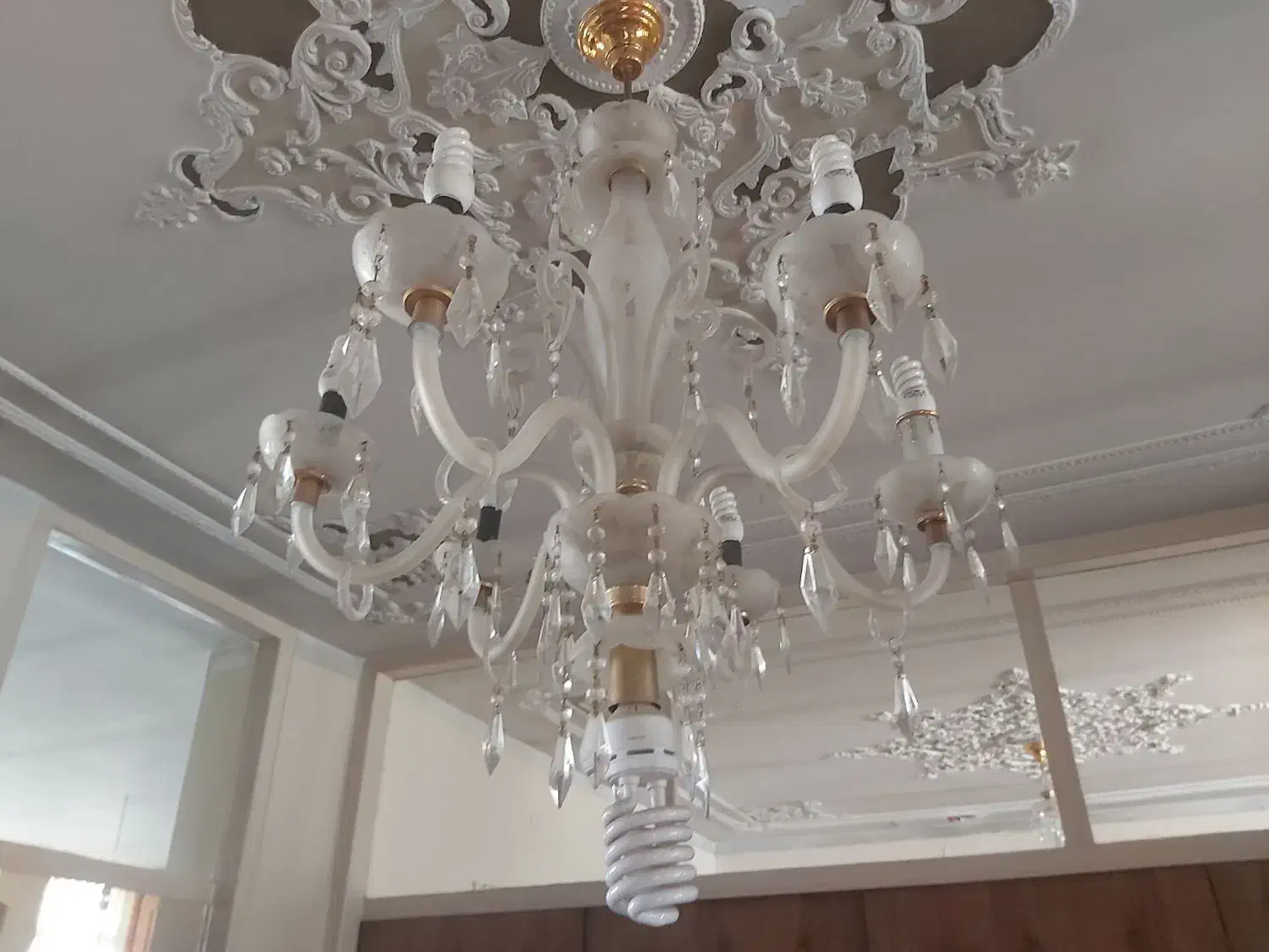 ۲عدد لوستر۶شاخه|لوستر و چراغ آویز|تهران, دریان‌نو|دیوار