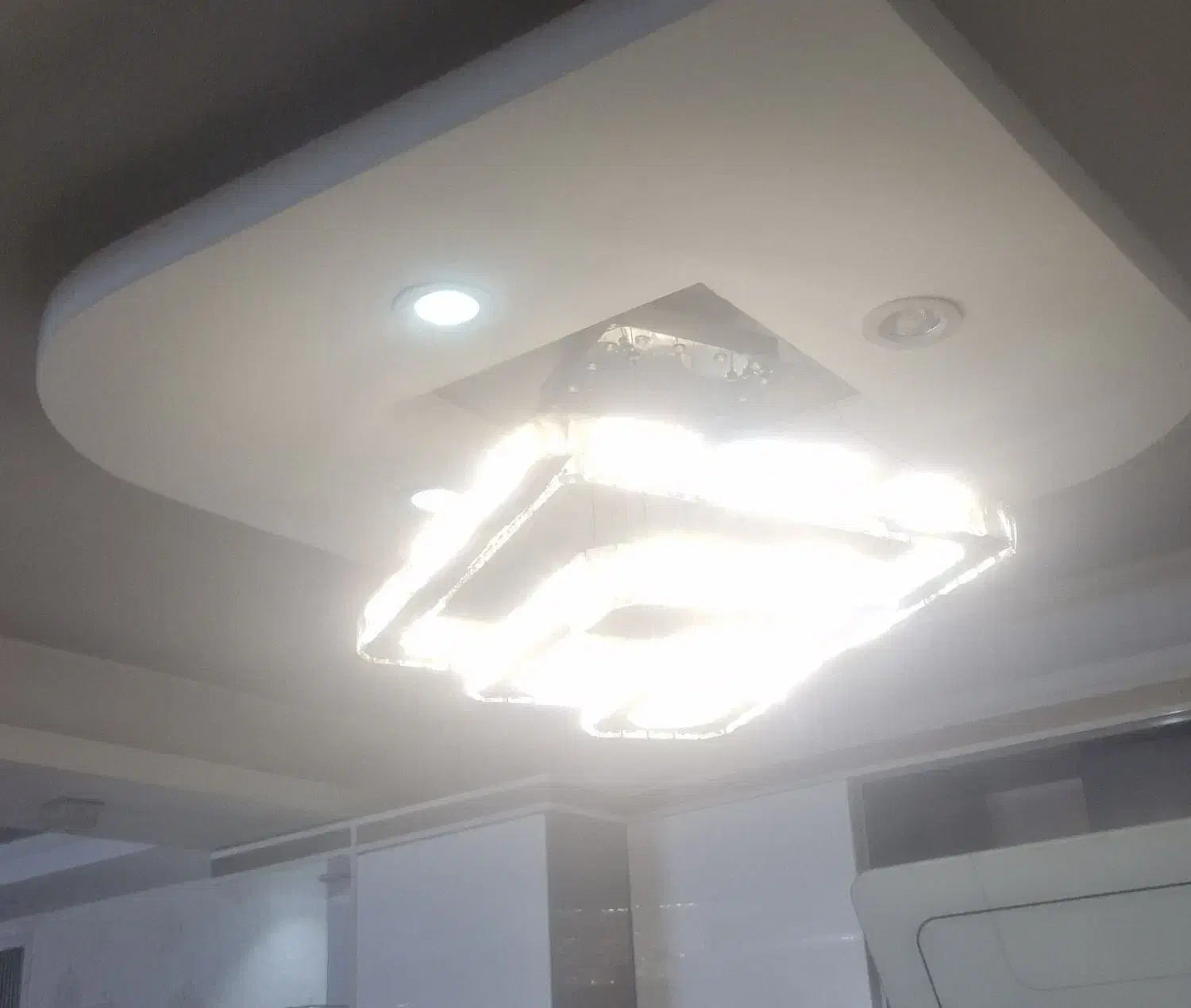 لوستر|لوستر و چراغ آویز|تهران, کیانشهر|دیوار