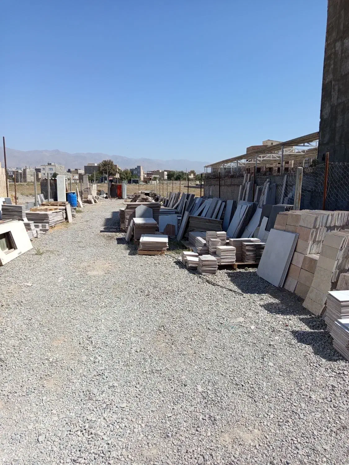 ارزانسرامصالح وسرام وسنگ وبلوک وپیمانکار ساوجبلاغ|مصالح و تجهیزات ساختمان|هشتگرد, ینگی امام|دیوار