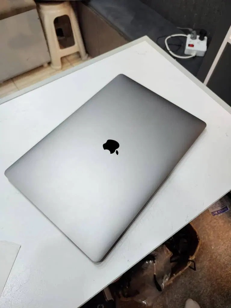 laptop MacBook|رایانه همراه|آفتاب, |دیوار