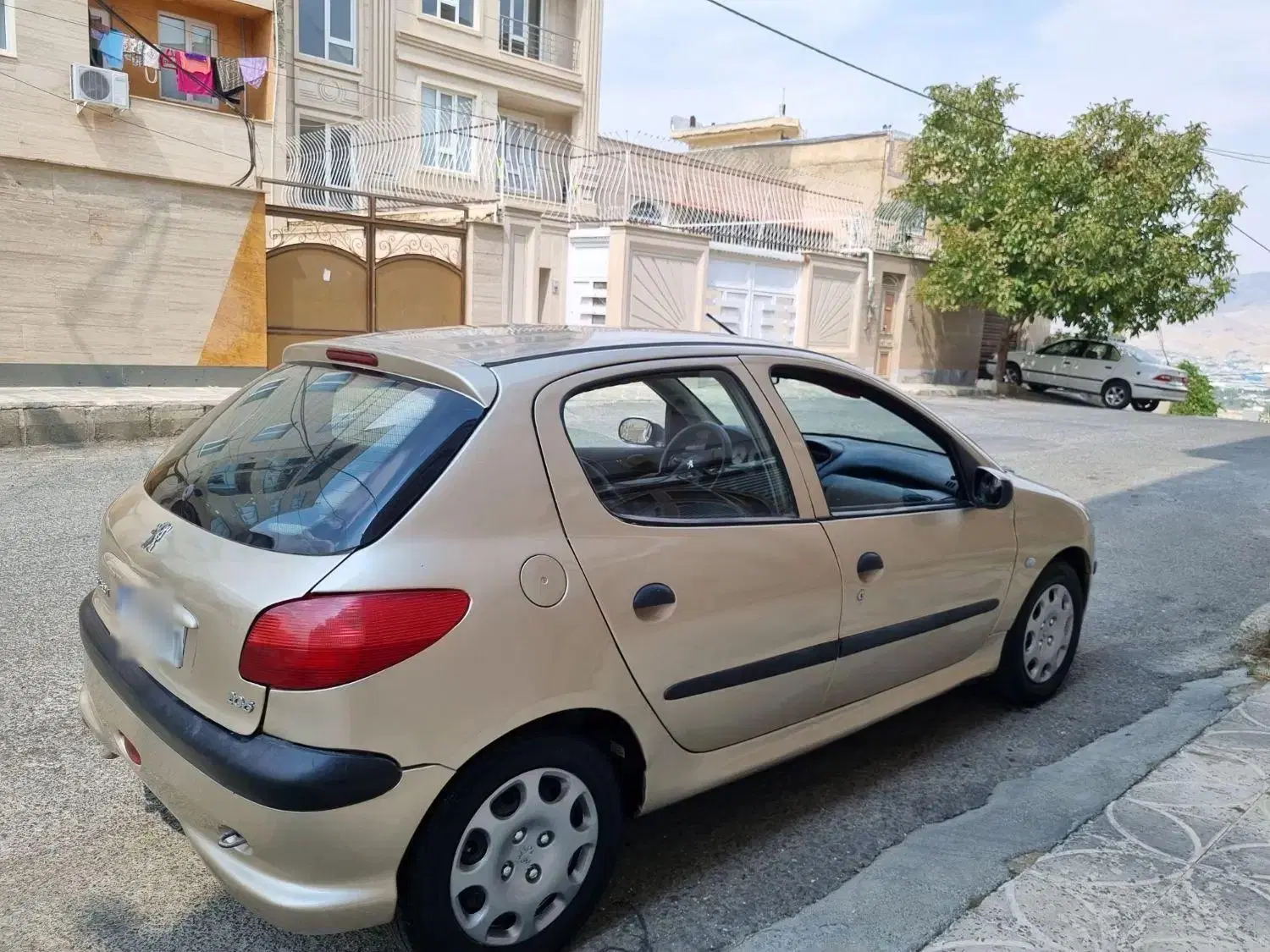 پژو206|خودرو سواری و وانت|تهران, هلال احمر|دیوار