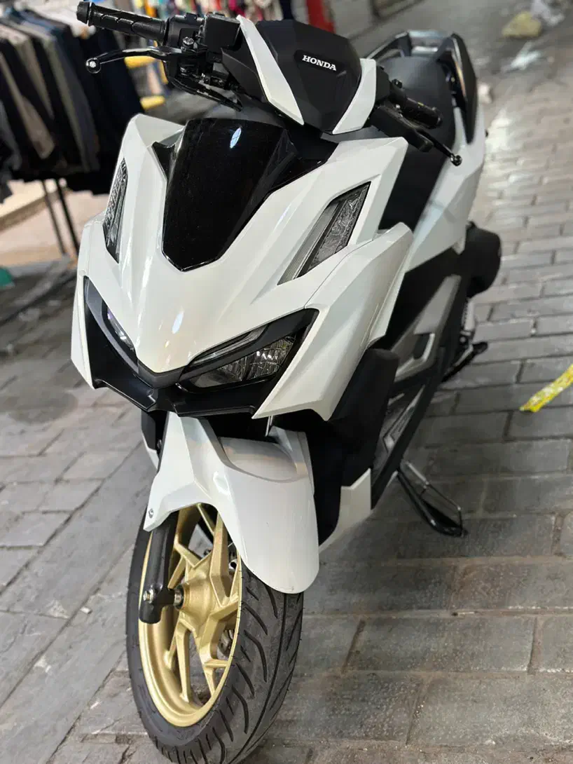 کلیک 160|موتورسیکلت|تهران, شارق|دیوار