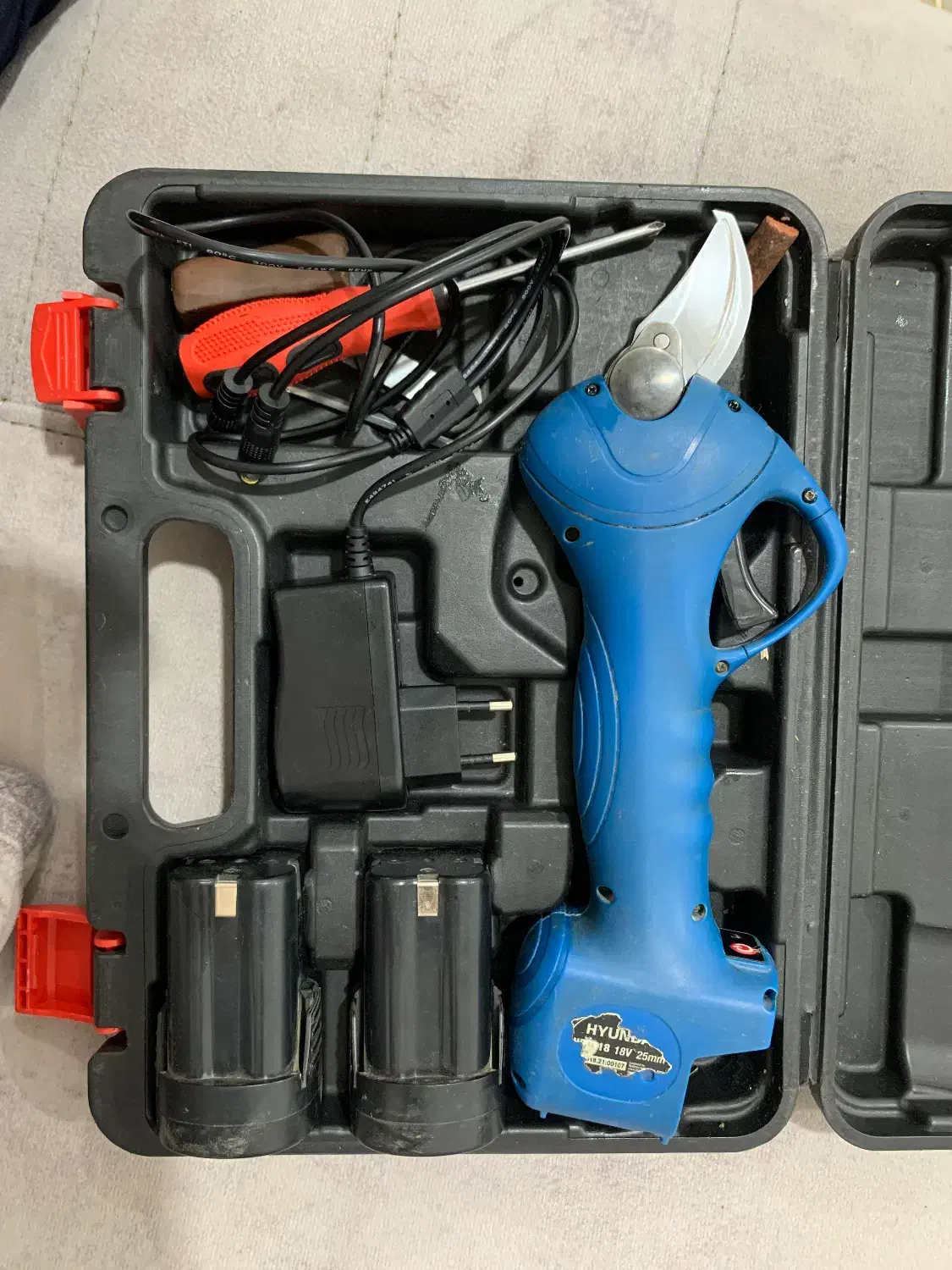 قیچی باغبانی هیوندای|ابزارآلات|اشنویه, |دیوار