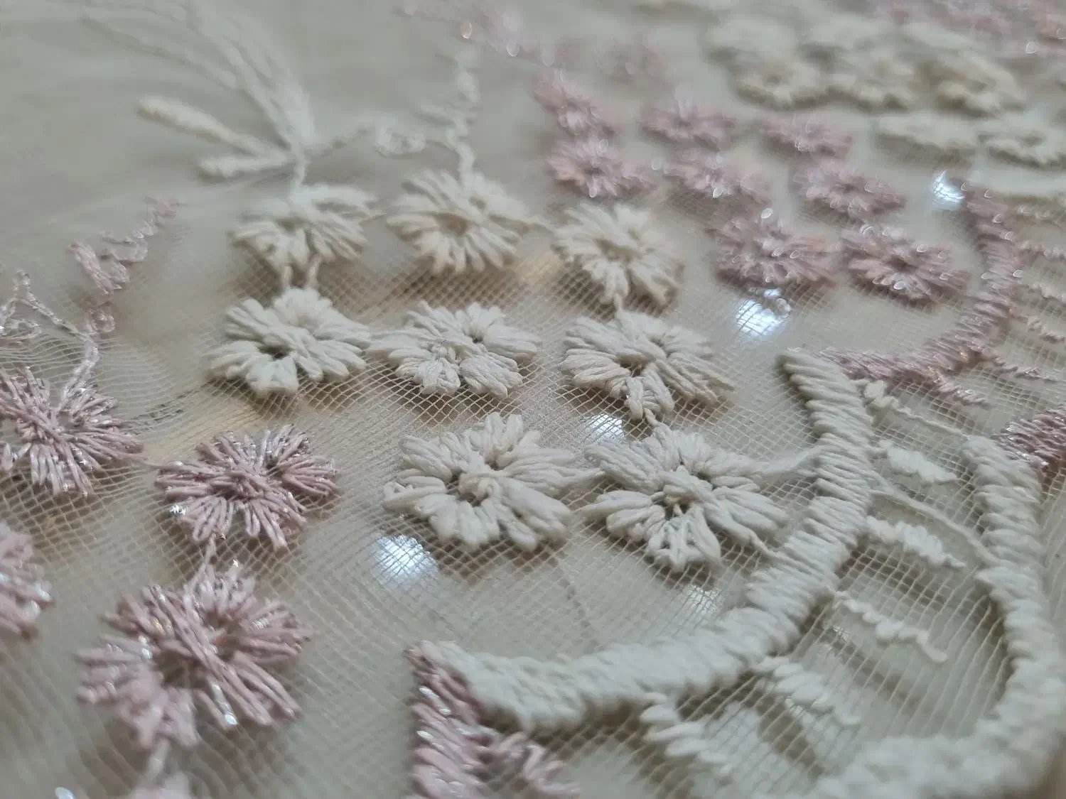 دو عدد پرده اتاق خواب یا آشپزخانه|پرده، رانر، رومیزی|مشهد, گوهرشاد|دیوار