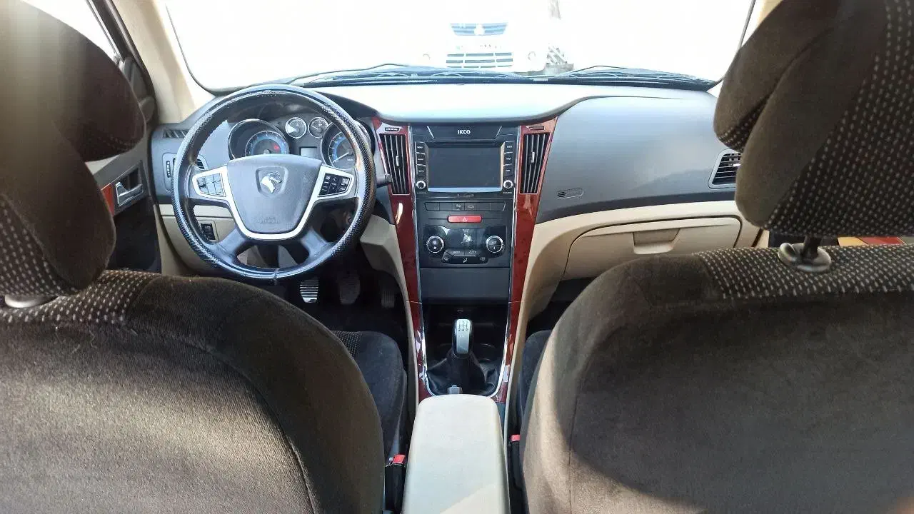 فروش دنا پلاس دنده ای 1398|خودرو سواری و وانت|بروجرد, |دیوار