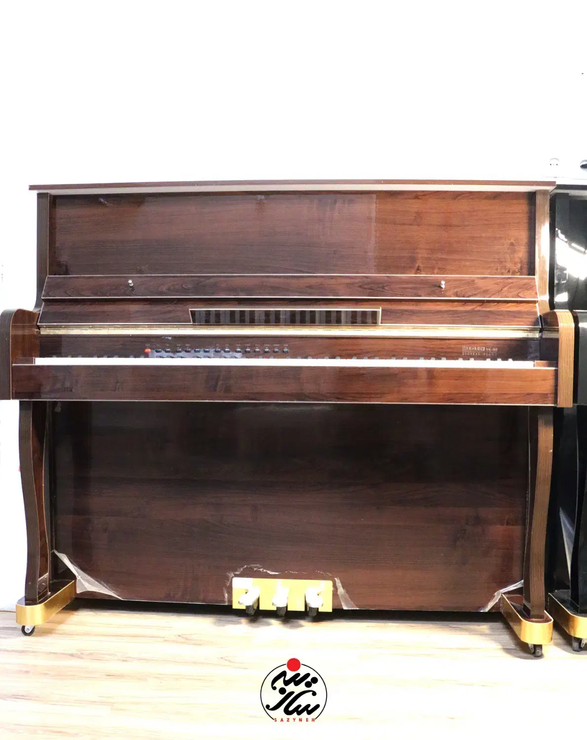 پیانو دیجیتال سوزوکی VG-88|پیانو، کیبورد، آکاردئون|قم, جهان بینی|دیوار