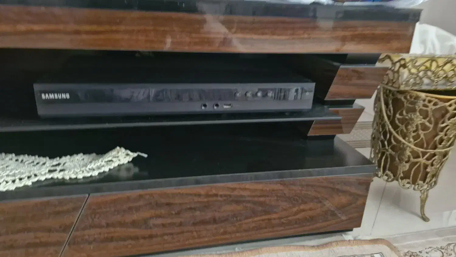 باند در حد نو|سیستم صوتی خانگی|ری, شهادت|دیوار