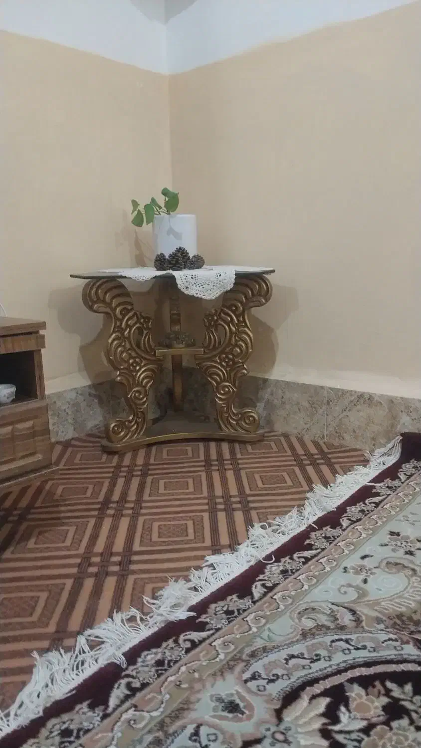 مبل سلطنتی ۷ نفره|مبلمان خانگی و میز عسلی|کرباسک, |دیوار