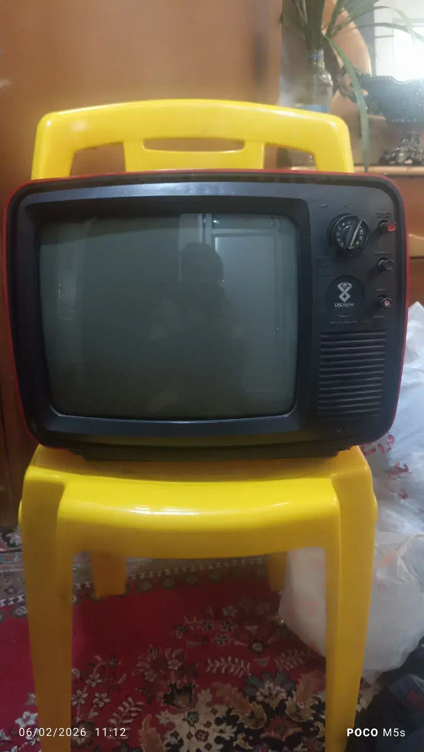 تلویزیون قدیمی|تلویزیون و پروژکتور|قزوین, |دیوار