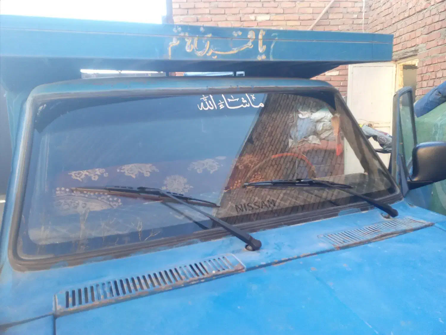 نیسان۲۰۰۰ مدل۶۹|خودرو سواری و وانت|دینور, |دیوار