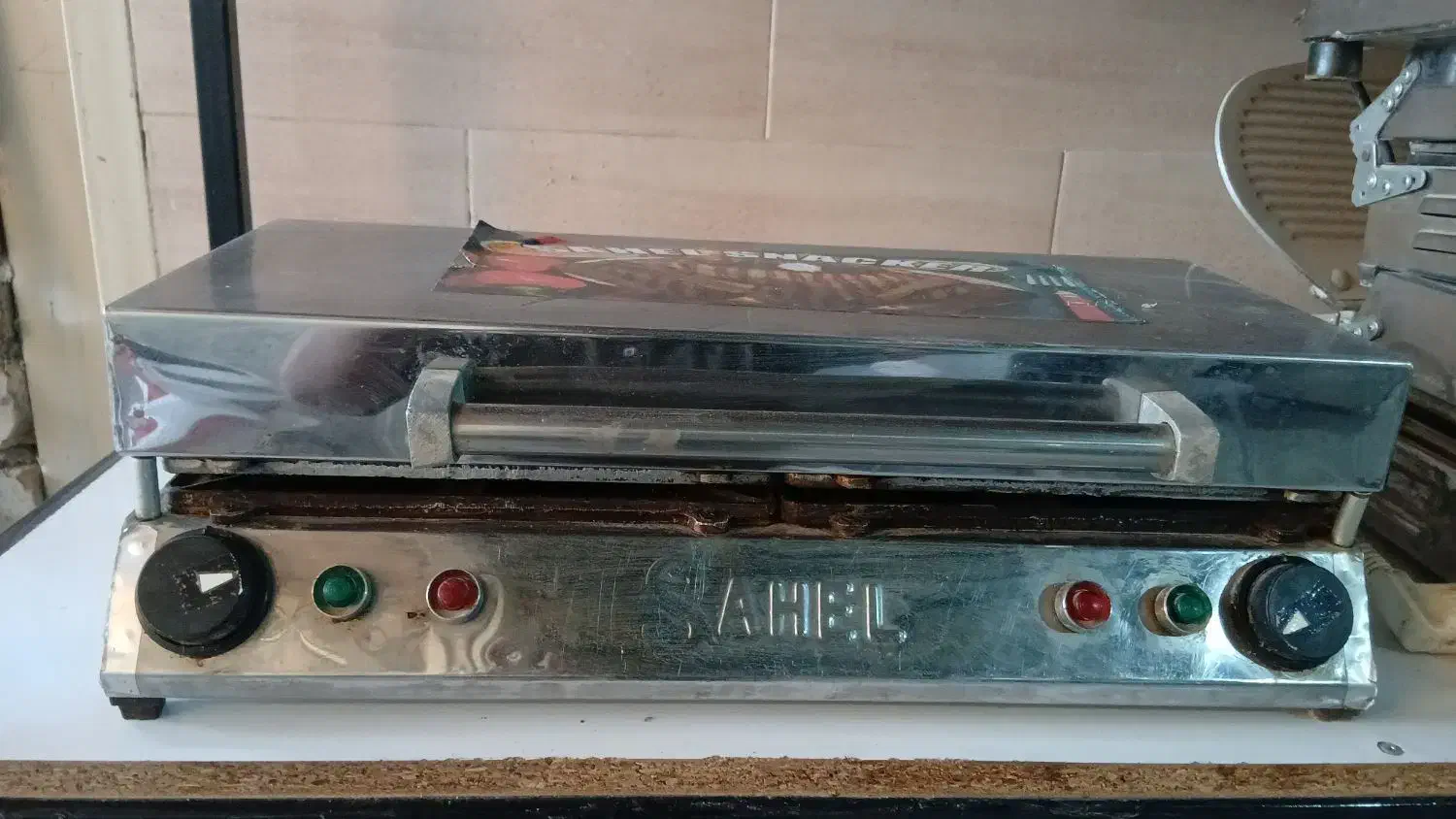 فرساندویچی نو ودرحدنو|کافیشاپ و رستوران|اصفهان, قهجاورستان|دیوار