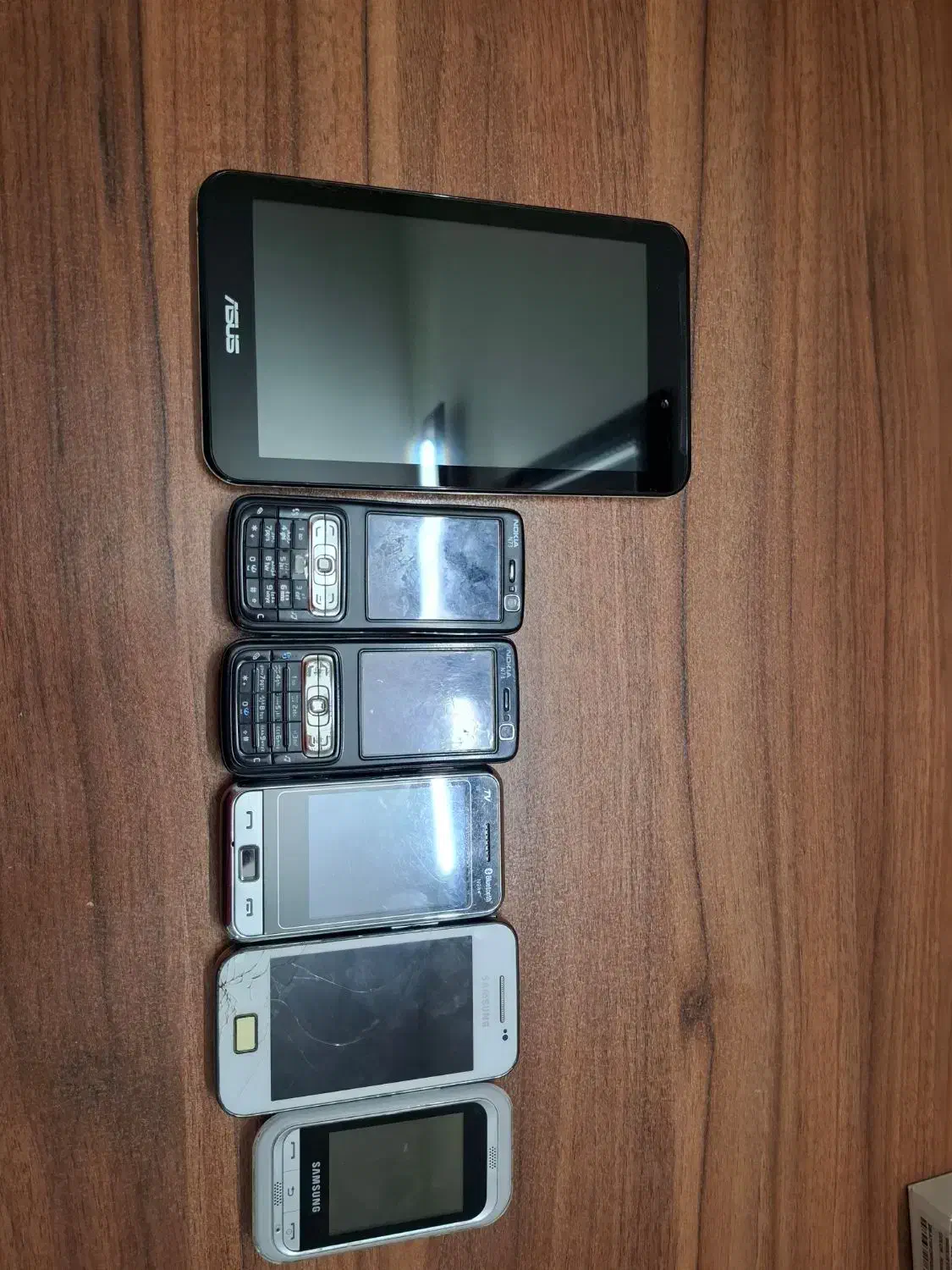 فروش تعدادی گوشی نیاز به تعمیر|موبایل|شیراز, شهرک فرزانگان|دیوار