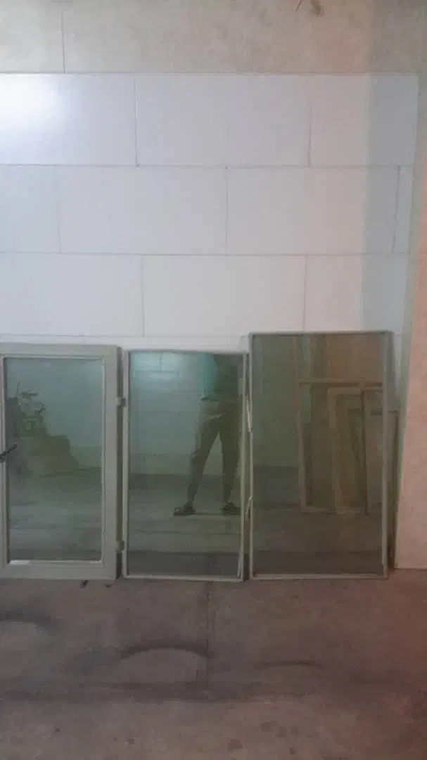 پنجره آهنی|مصالح و تجهیزات ساختمان|ساوه, |دیوار