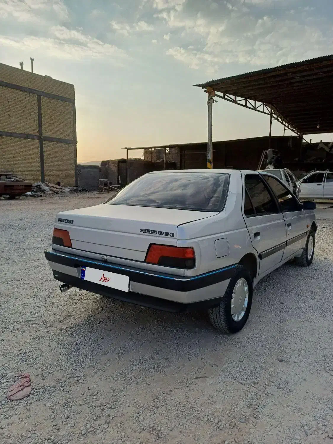 ۴۰۵|خودرو سواری و وانت|مرودشت, ژیان|دیوار