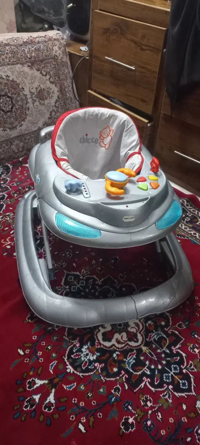 روروئک|کالسکه و لوازم جانبی|تهران, خزانه|دیوار