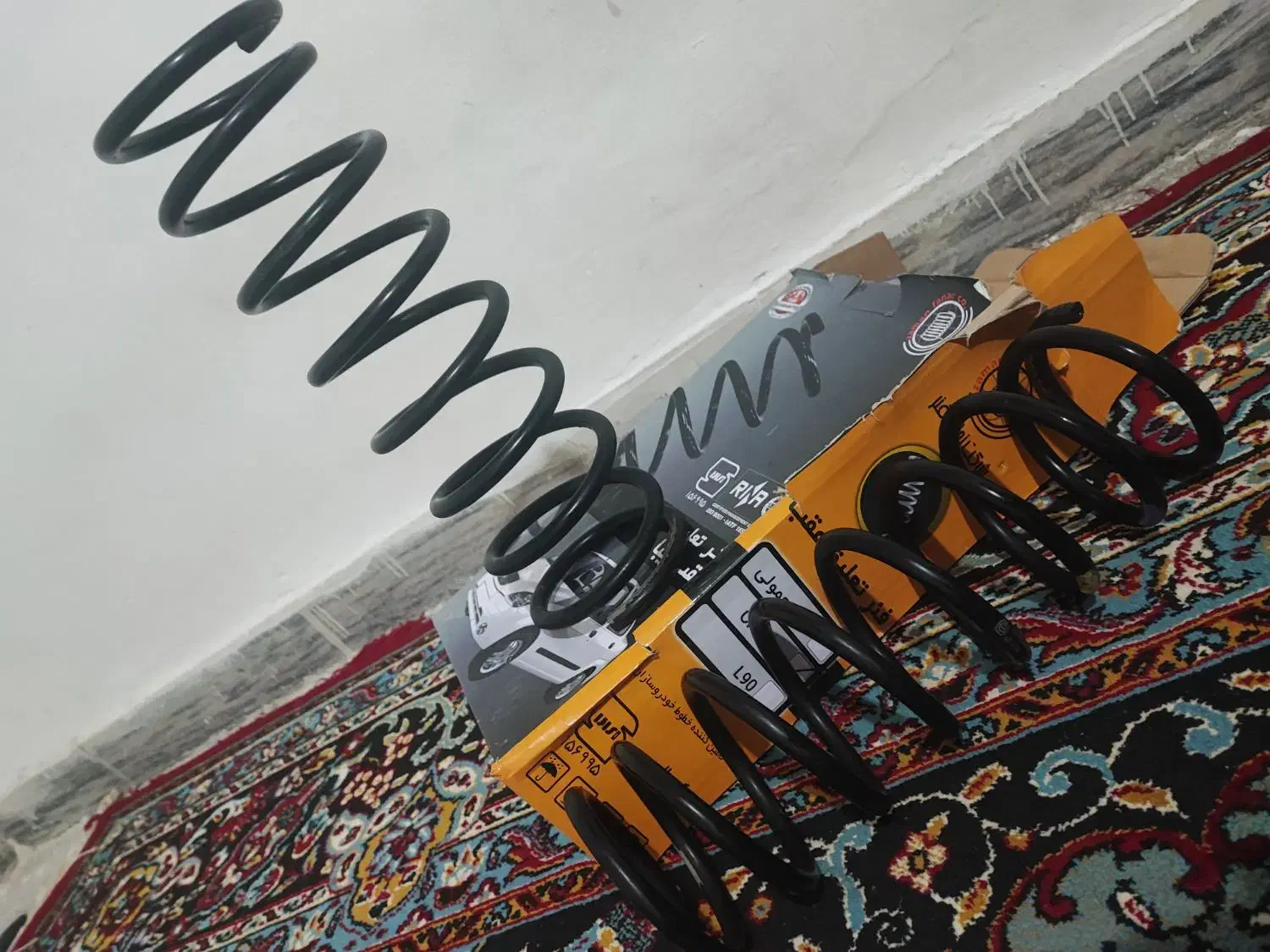 فنر لول عقب شرکتی تیبا|قطعات یدکی و لوازم جانبی|خرم‌آباد, |دیوار