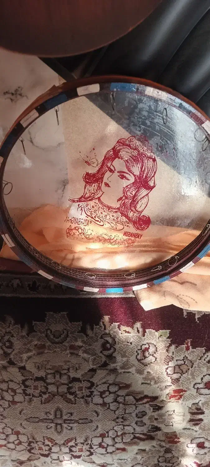 دف تنبگ|سازهای سنتی|اراک, |دیوار