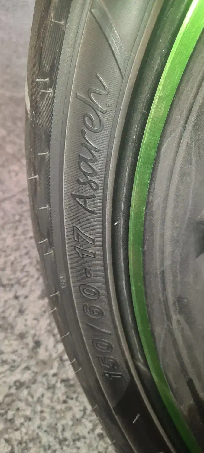 لاستیک موتور سنگین|قطعات یدکی و لوازم جانبی|خمینیشهر, |دیوار