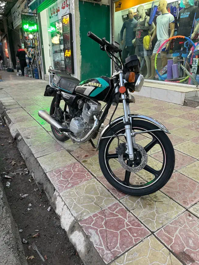 موتور ۲۰۰نامی سری اول درحد خشک عروسک|موتورسیکلت|کوهدشت, |دیوار