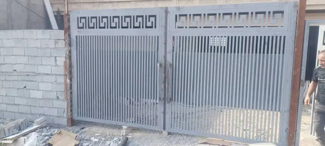 جوشکاری درب،نرده،حفاظ،پله وتعمیرات سیار وکارگاهی|خدمات پیشه و مهارت|تبریز, |دیوار