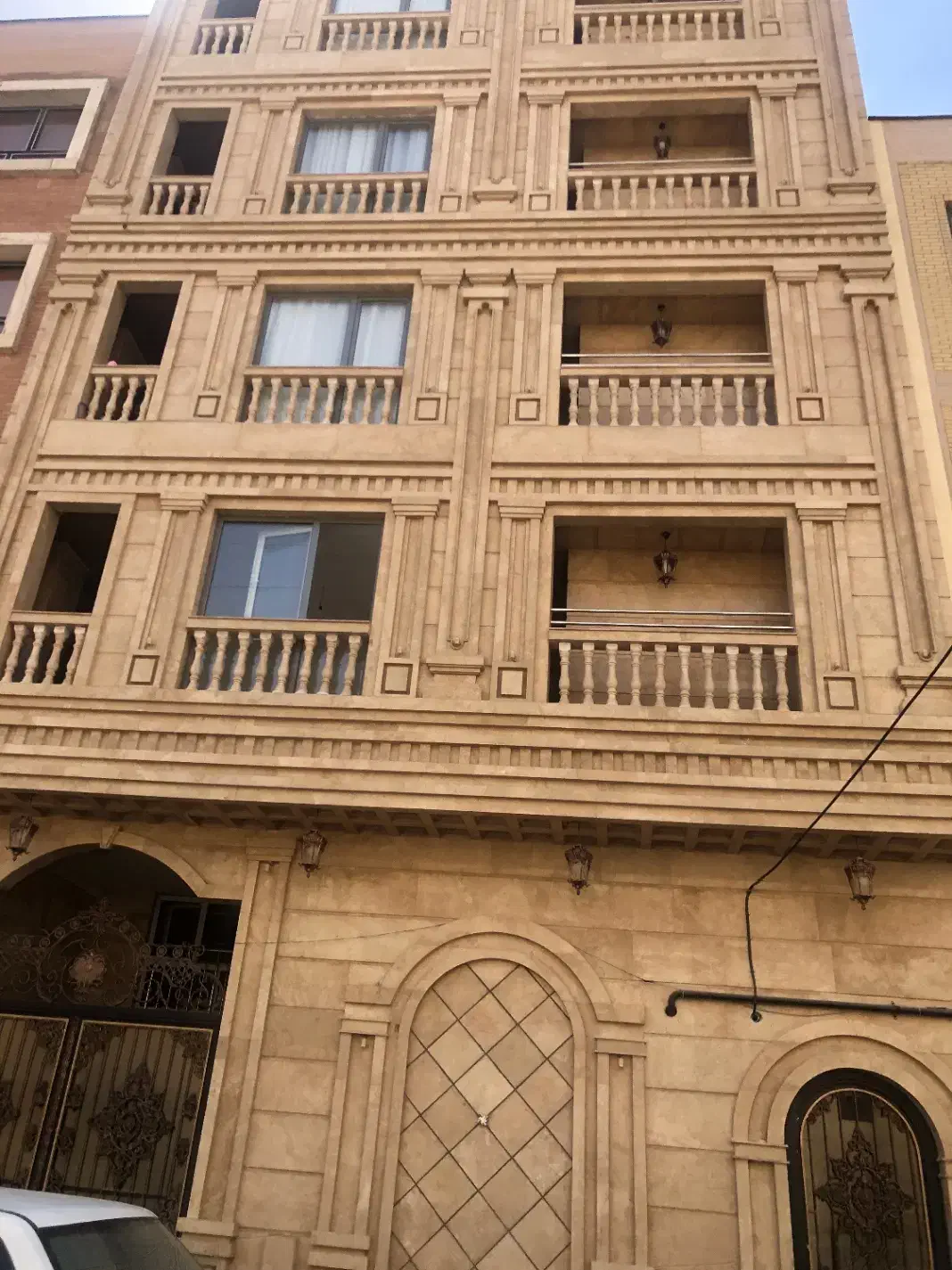 ۳خواب/تکمیل/برسراج/ویوو ابدی/متری۵۱|فروش آپارتمان|شیراز, شهرک سراج‎|دیوار